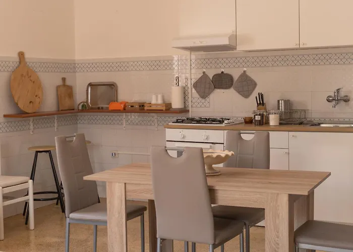 Domus Messapia 펜션 *